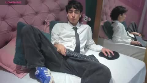 salvatore  online show from December 2024 08:47:02 PM