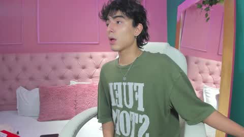 salvatore  online show from January 2025 12:27:01 AM