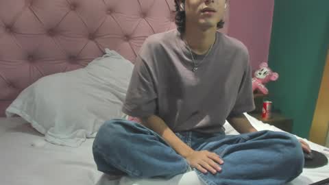 salvatore  online show from January 2025 11:58:02 PM