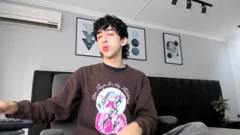 salvatore  online show from March 2025 01:36:01 PM