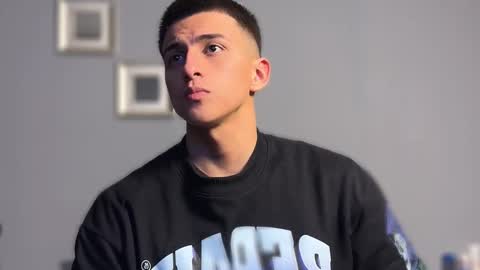 Snapshot of salvatore_romanoo chatting on March 2026 03:20:01 AM Salvatore online show from March 2026 03:20:01 AM