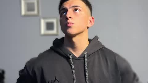 Snapshot of salvatore_romanoo chatting on March 2026 04:16:01 AM Salvatore online show from March 2026 04:16:01 AM