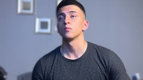 Snapshot of salvatore_romanoo chatting on March 2026 04:17:02 AM Salvatore online show from March 2026 04:17:02 AM