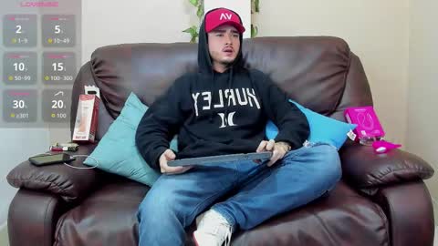 Snapshot of salvattore_muller chatting on March 2026 11:52:04 PM Salvatore online show from March 2026 11:52:04 PM