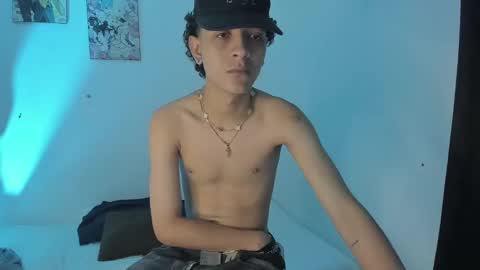 Snapshot of sam__cute chatting on January 2025 11:35:01 PM sam__cute online show from January 2025 11:35:01 PM