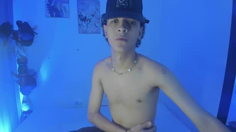 Snapshot of sam__cute chatting on January 2025 10:20:02 PM sam__cute online show from January 2025 10:20:02 PM