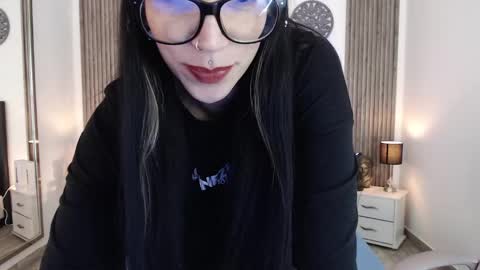 SAM MANSON online show from January 2025 03:26:01 PM