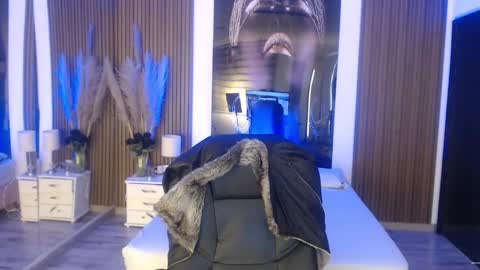 SAM MANSON online show from November 2025 12:37:02 PM