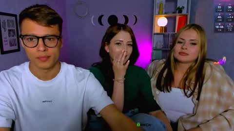 Sam online show from September 2025 07:14:02 PM