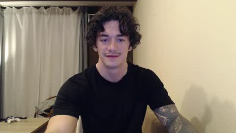 Snapshot of sam_winchest chatting on February 2025 12:42:01 AM Sam online show from February 2025 12:42:01 AM