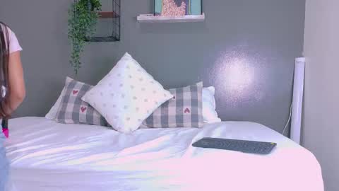 Snapshot of samagrey__ chatting on September 2025 11:34:02 AM online show from September 2025 11:34:02 AM