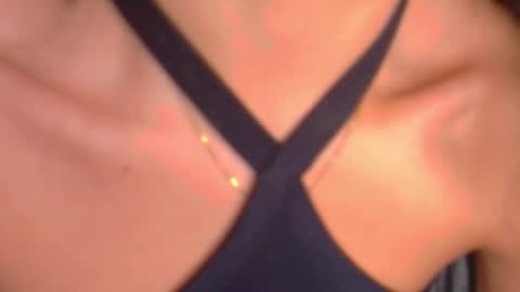 Snapshot of samagrey__ chatting on October 2025 11:40:01 AM online show from October 2025 11:40:01 AM