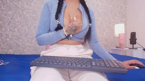Snapshot of samanta_360 chatting on January 2025 11:54:02 AM Samanta online show from January 2025 11:54:02 AM