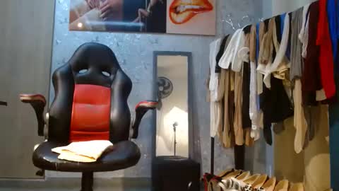 Snapshot of samanta_brownn_ chatting on March 2026 11:17:01 AM samanta online show from March 2026 11:17:01 AM