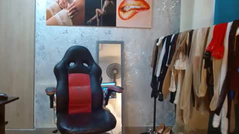 Snapshot of samanta_brownn_ chatting on March 2026 11:25:01 AM samanta online show from March 2026 11:25:01 AM