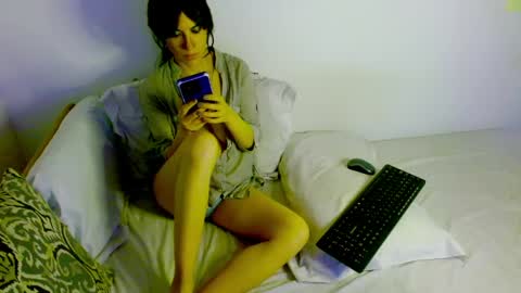 Samanta online show from June 2026 06:00:02 PM