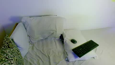Samanta online show from June 2026 06:09:02 PM