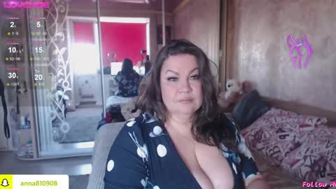 Snapshot of samanta_shy chatting on April 2026 02:01:02 PM Marry online show from April 2026 02:01:02 PM