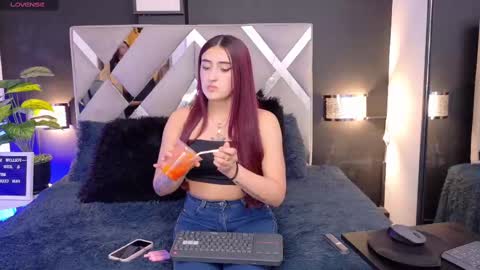 Snapshot of samantaa_rose_ chatting on September 2025 09:05:02 PM Samantha online show from September 2025 09:05:02 PM
