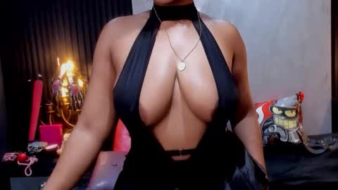 Snapshot of samantablake chatting on April 2026 08:21:01 PM Samanta online show from April 2026 08:21:01 PM