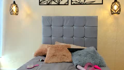 Samanta online show from September 2025 04:23:02 PM