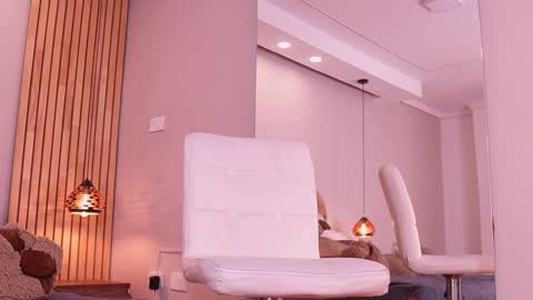 samantavazquez online show from December 2025 12:47:02 PM