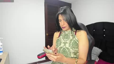 samantha1_rosse01 online show from May 2026 09:44:01 PM