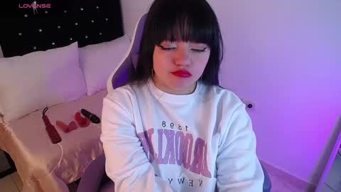 Snapshot of samantha__g chatting on March 2025 05:11:01 AM Sam online show from March 2025 05:11:01 AM