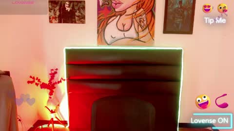 Snapshot of samantha__paez chatting on May 2026 09:01:02 PM samantha__paez online show from May 2026 09:01:02 PM