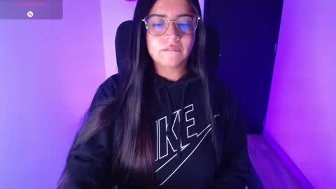 Samanta online show from November 2025 02:43:01 AM