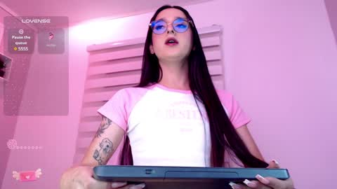 Snapshot of samantha_dollsx chatting on January 2025 06:14:02 AM samantha_dollsx online show from January 2025 06:14:02 AM