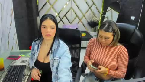 Snapshot of samantha_golds chatting on July 2026 01:37:01 PM Ashley Giseth Arenas Molina online show from July 2026 01:37:01 PM