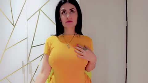 Snapshot of samantha_larusso_ chatting on November 2025 03:52:02 AM Andy online show from November 2025 03:52:02 AM