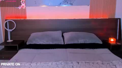 samantha_moons online show from June 2026 12:41:02 AM
