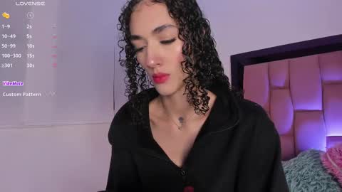 Snapshot of samantha_rogerss chatting on February 2025 11:55:01 AM Sammy online show from February 2025 11:55:01 AM
