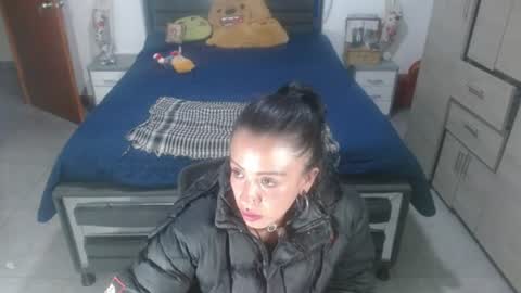 Snapshot of samantha_singh1 chatting on June 2026 07:42:01 AM samantha singh1 online show from June 2026 07:42:01 AM