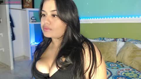 samantha_smiith__ online show from May 2026 12:02:01 PM