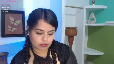 samantha_smiithh online show from October 2025 08:51:01 PM