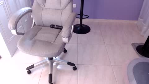 Snapshot of samantha_thompsoon chatting on January 2025 06:37:02 PM samantha_thompsoon online show from January 2025 06:37:02 PM