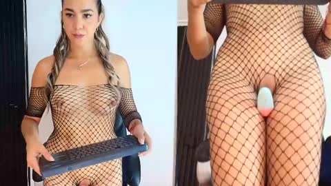 Snapshot of samantha_venus1 chatting on May 2026 02:12:02 PM Samantha online show from May 2026 02:12:02 PM