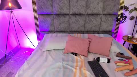 Snapshot of samanthaa_gil_ chatting on October 2025 04:46:02 AM Samantha online show from October 2025 04:46:02 AM