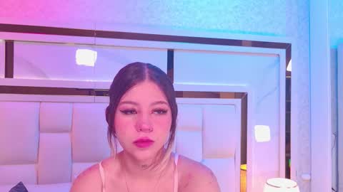 samanthaa_sm online show from February 2026 12:15:02 PM