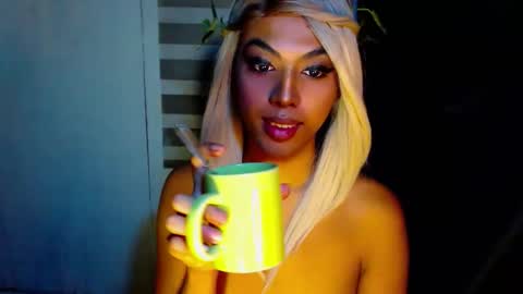 Samantha online show from December 2025 07:44:01 PM