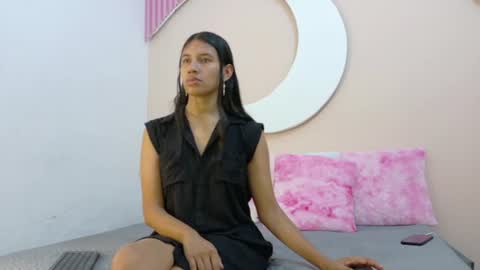 samanthalaurent online show from June 2026 07:29:01 PM