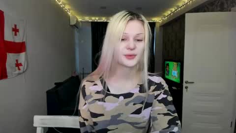 Snapshot of samanthamiasnik1 chatting on January 2025 10:11:02 AM Samantha online show from January 2025 10:11:02 AM