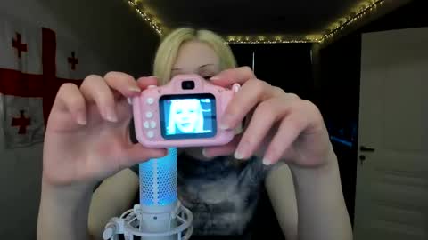 Snapshot of samanthamiasnik1 chatting on February 2025 10:04:02 AM Samantha online show from February 2025 10:04:02 AM