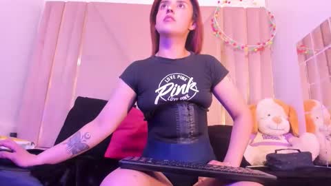 Samantha online show from April 2026 11:07:01 PM