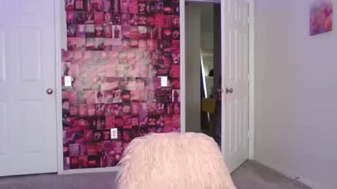 Snapshot of samanthaporsha chatting on March 2025 08:56:01 PM samanthaporsha online show from March 2025 08:56:01 PM