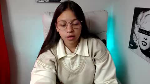 Snapshot of samantharoldan chatting on December 2024 04:13:02 PM Samantha online show from December 2024 04:13:02 PM