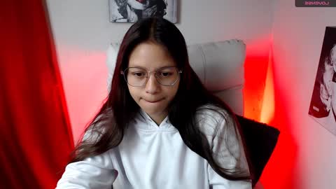 Snapshot of samantharoldan chatting on January 2025 01:47:01 PM Samantha online show from January 2025 01:47:01 PM